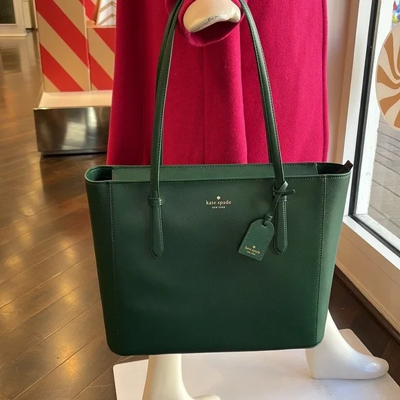 Kate Spade Schuyler Medium Tote
Deep Jade - Picture 15 of 16